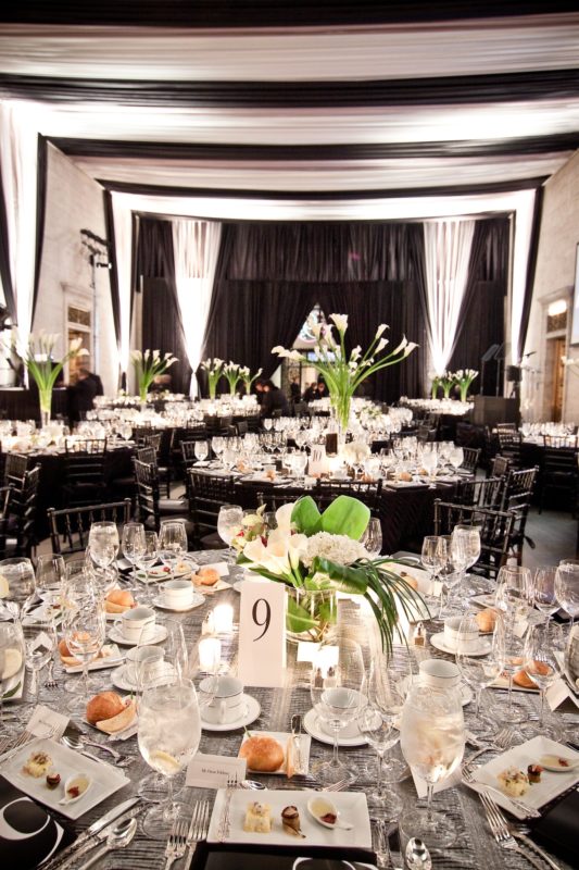 Event dinnerware and custom event drapes at event in Detroit at DIA